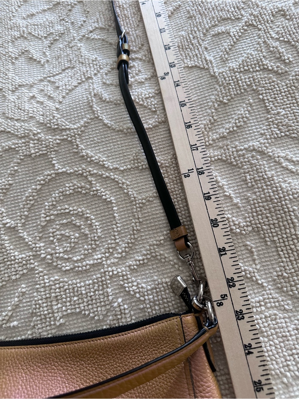 Coach Leather Iredescent Pearlescent Hologram Gold-Pink Chelsea Crossbody Purse - Picture 6 of 16